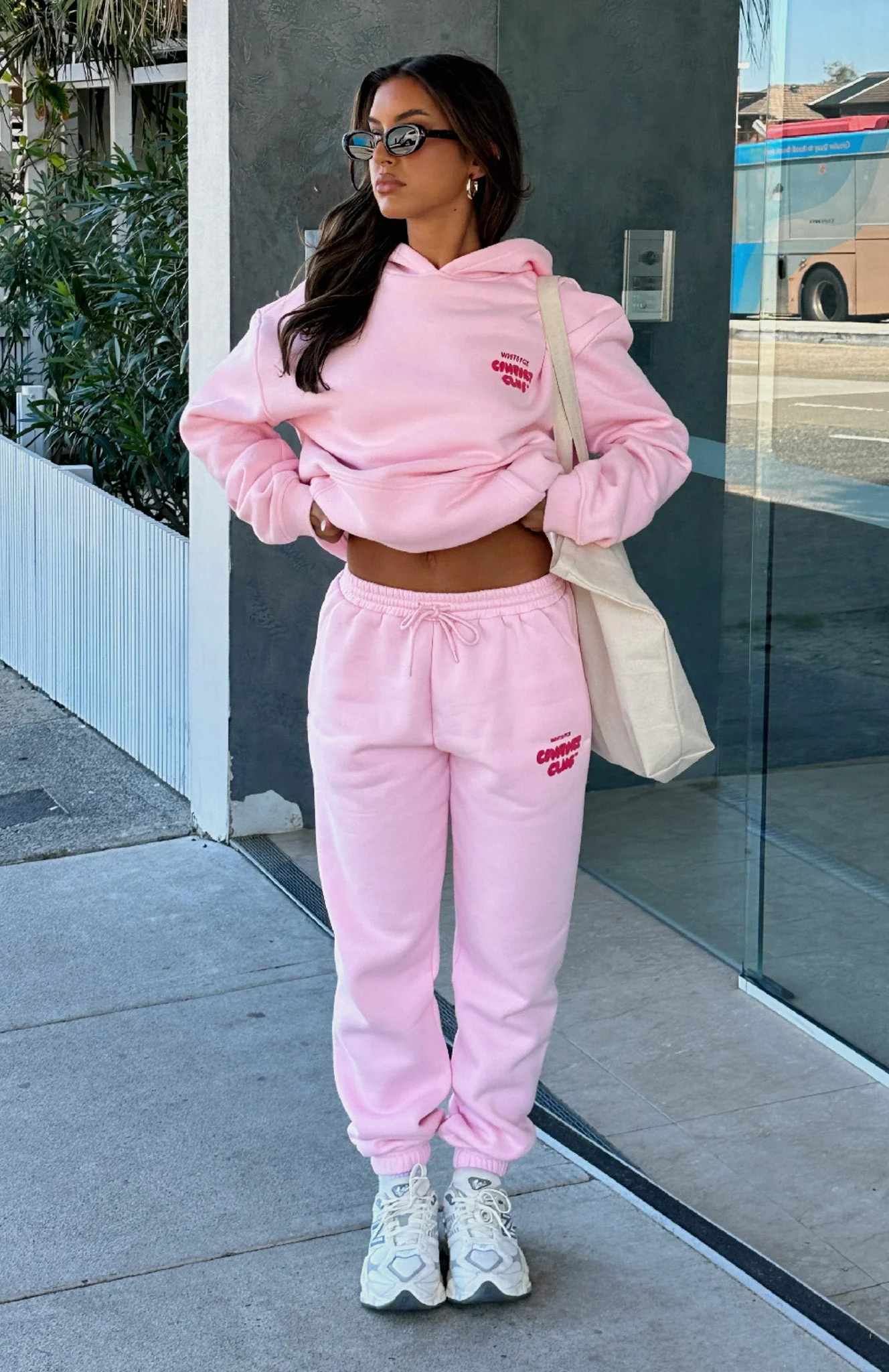 Comfort Club Sweatpants Bon Bon - Image 5