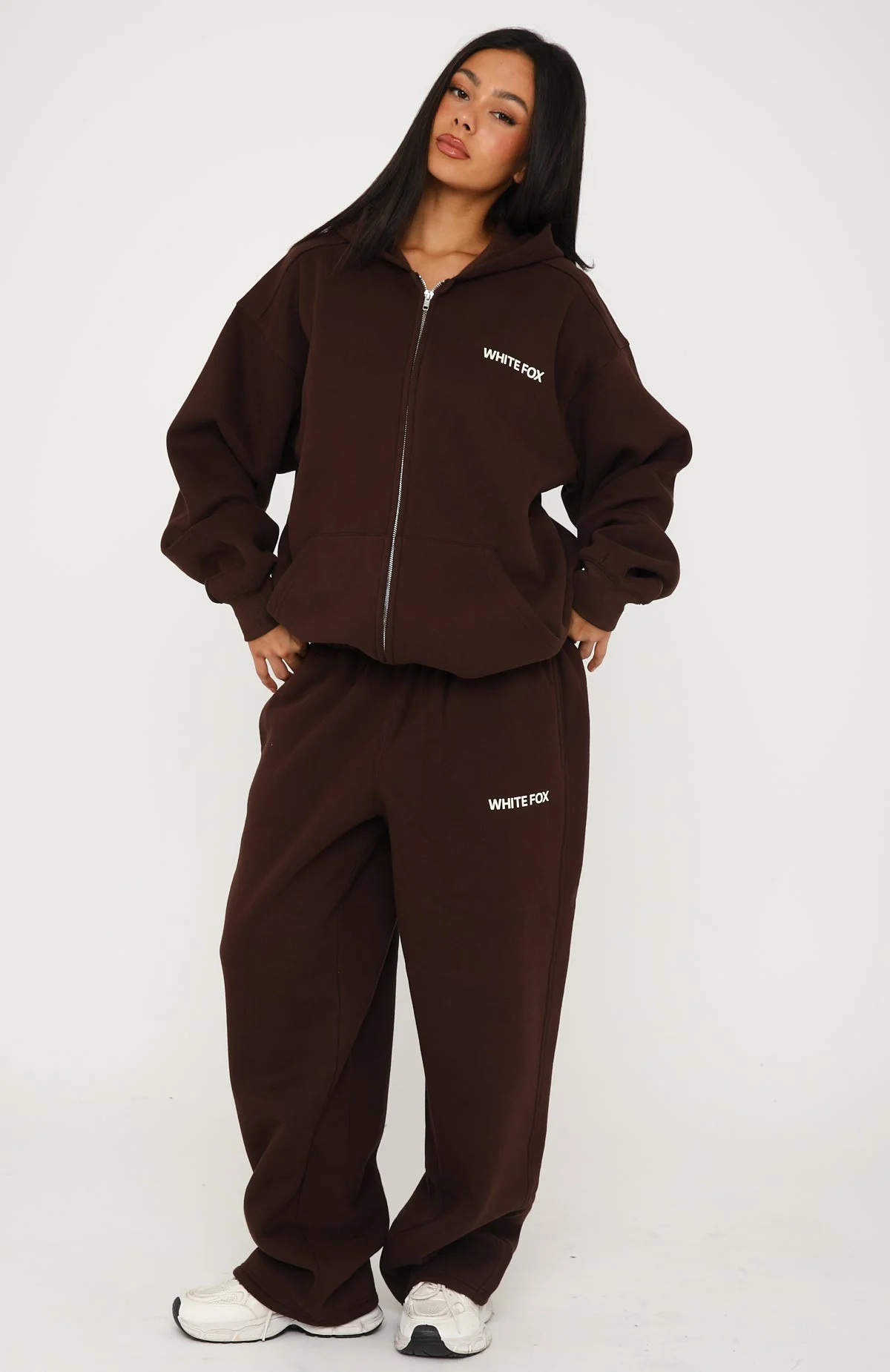 Core Classic Barrel Leg Sweatpants Chocolate - Image 2