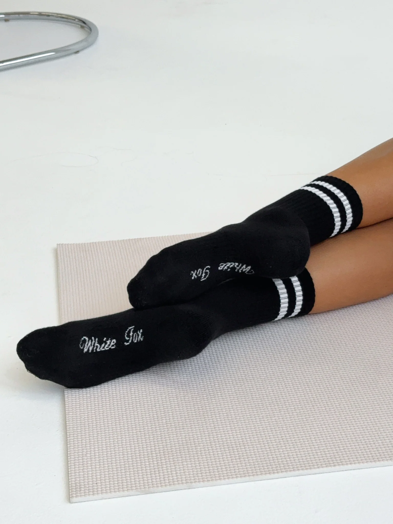 Grounded Socks Black/White - Image 4