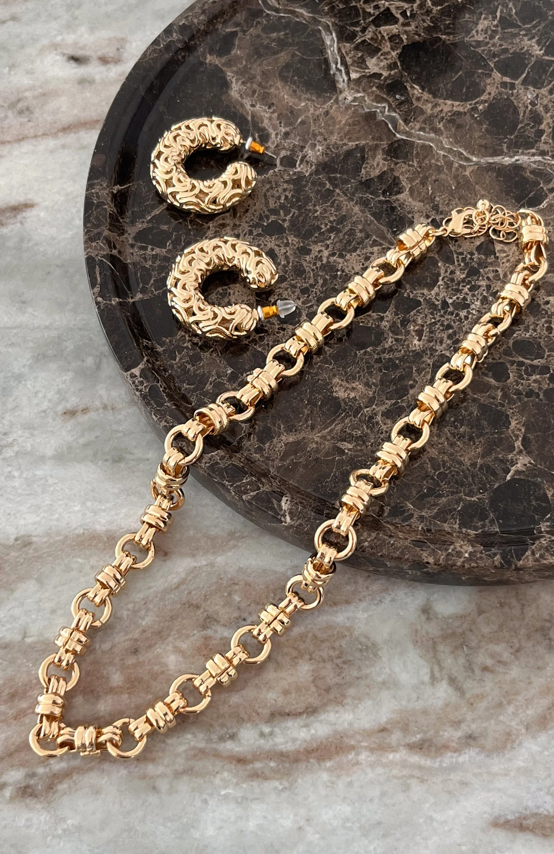 Joey Necklace Gold - Image 3