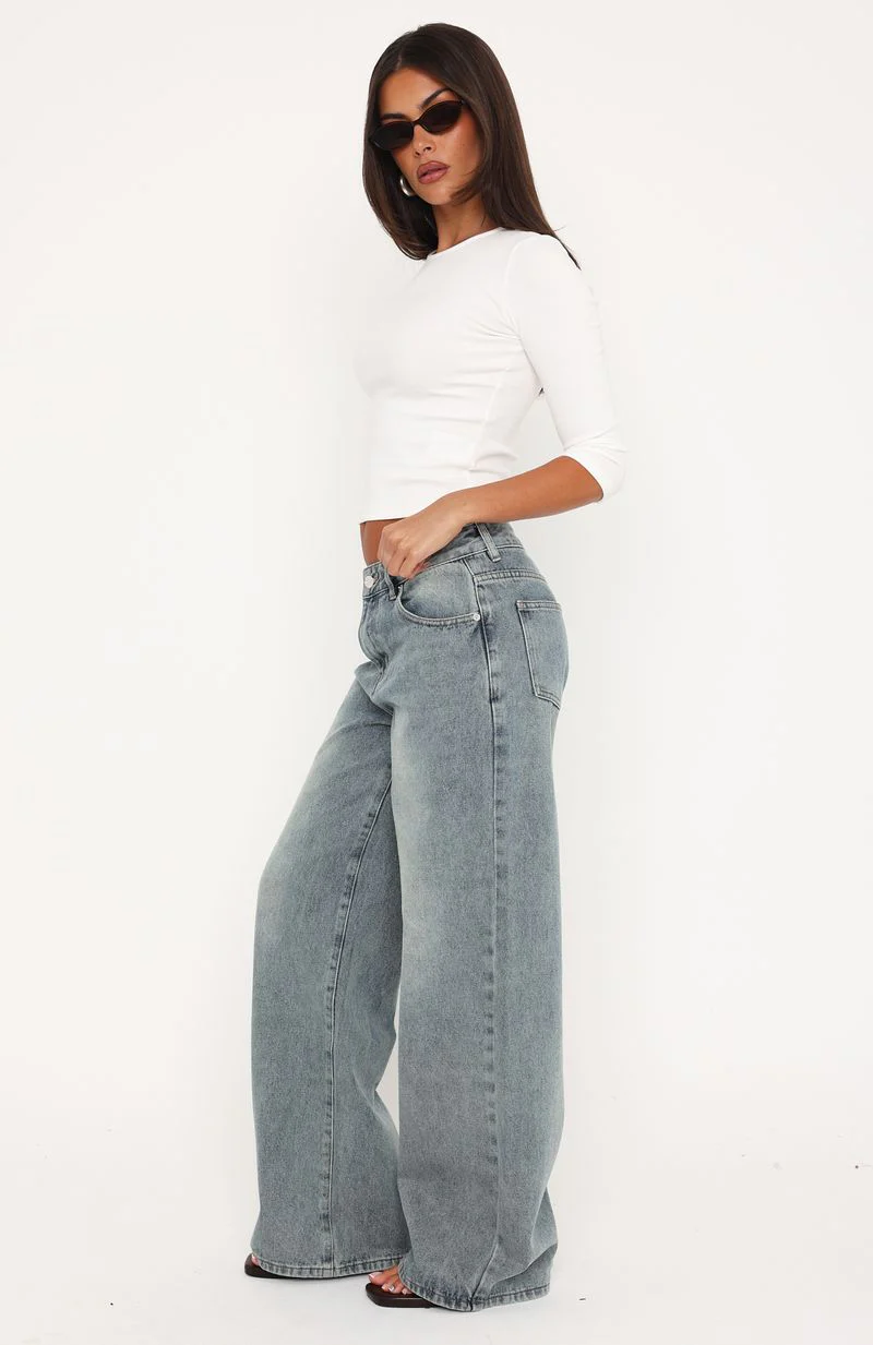 Just My Type Mid Rise Wide Leg Jeans Sand Wash - Image 3