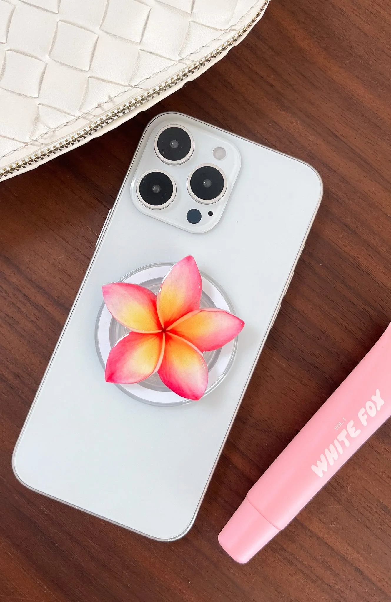 Kadence Magnetic Phone Grip Pink Frangipani - Image 3