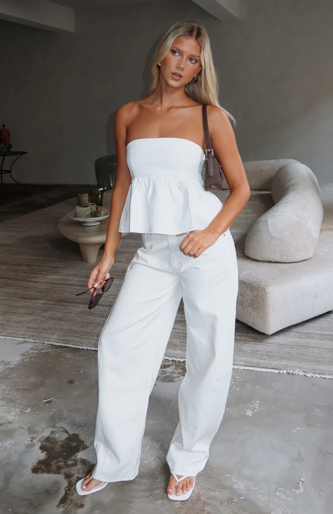 Kiara Mid Rise Barrel Leg Jeans Off White - Image 5