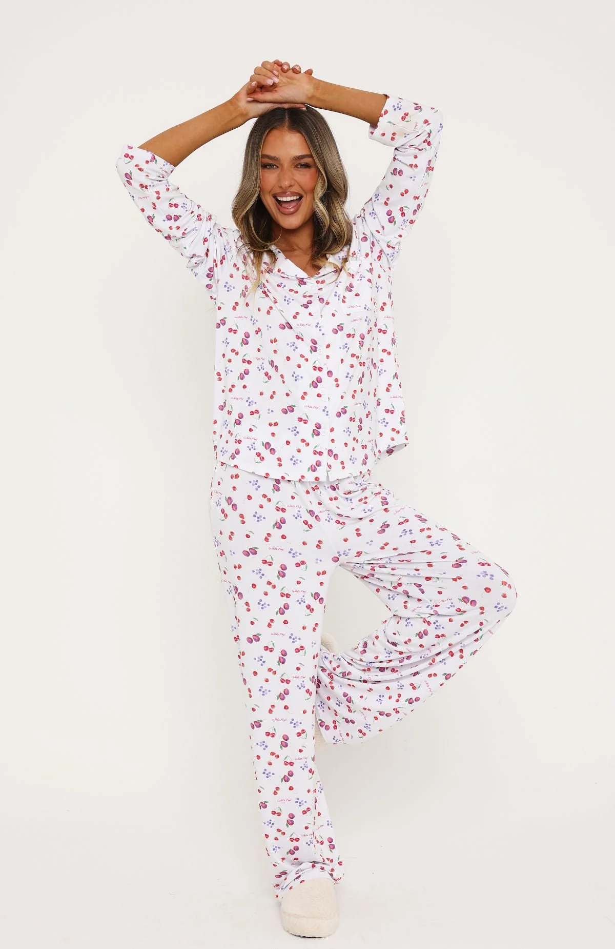 Pillow Talk Printed Long Sleeve Pyjama Set White Berries - Image 3