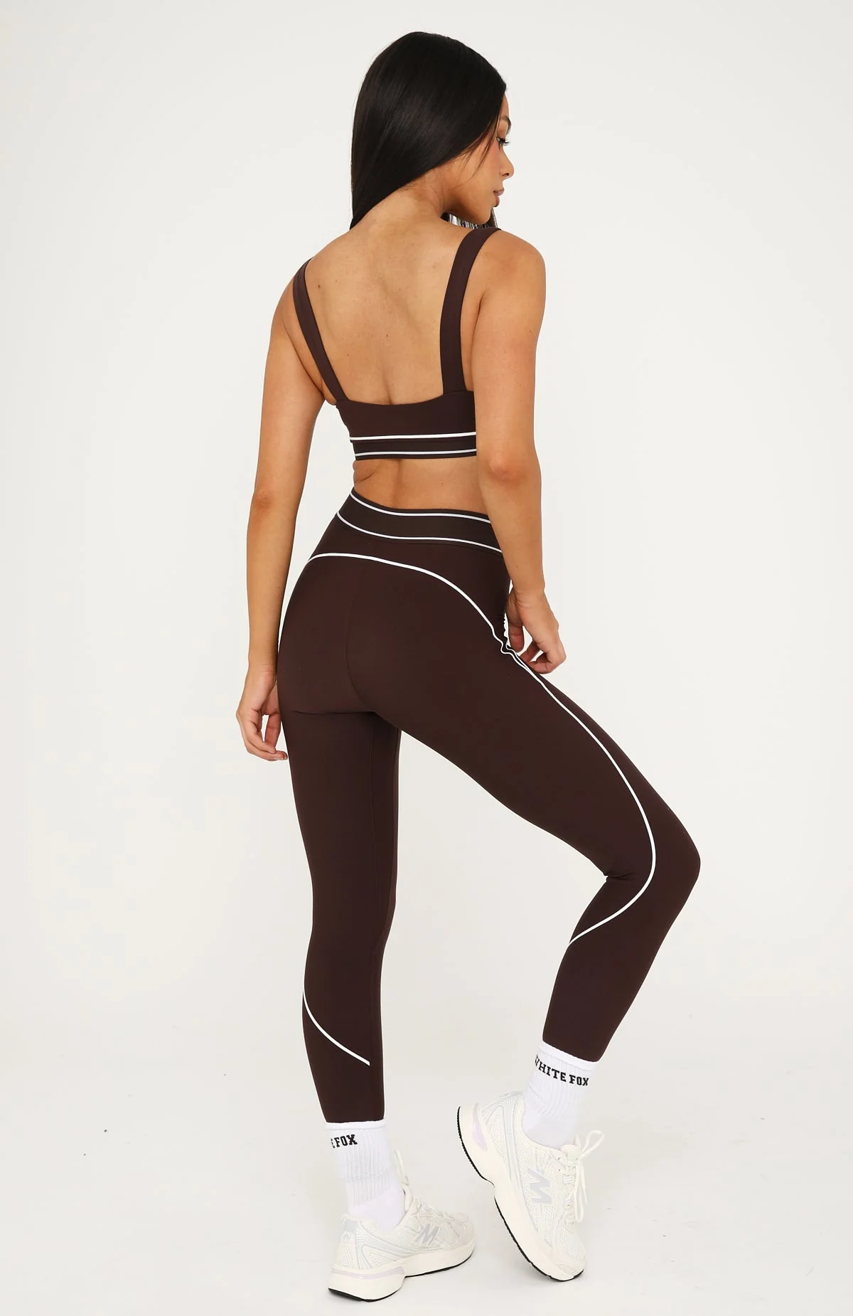 Precision Leggings Dark Chocolate/White - Image 5
