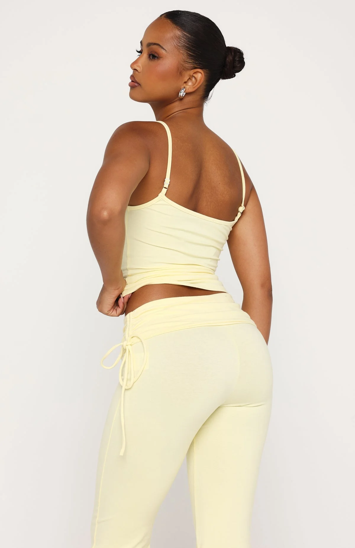 Pretty Vibes Singlet Lemon - Image 4