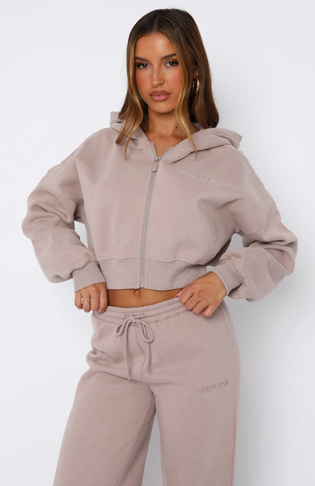 Stay Lifted Cropped Hoodie Cinnamon - Image 2