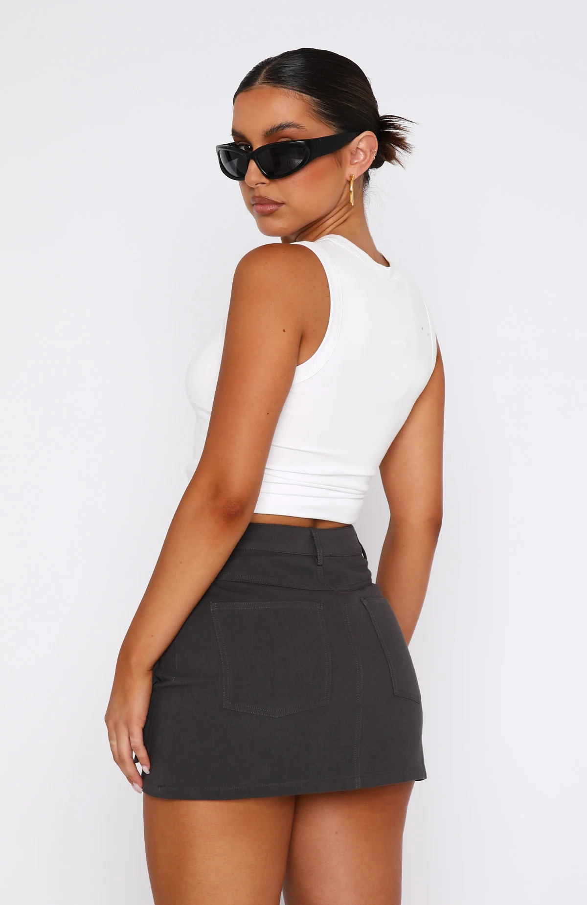 Weekend Travels Cargo Mini Skirt Charcoal - Image 4