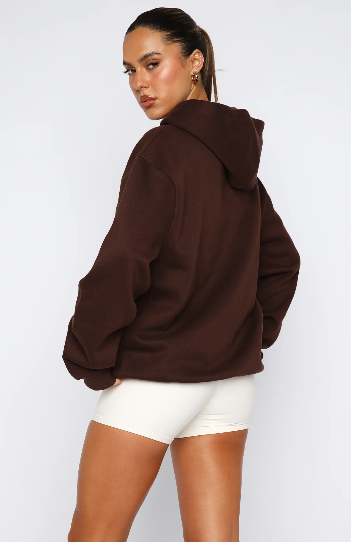 Winning Team Oversized Hoodie Chocolate - Image 5