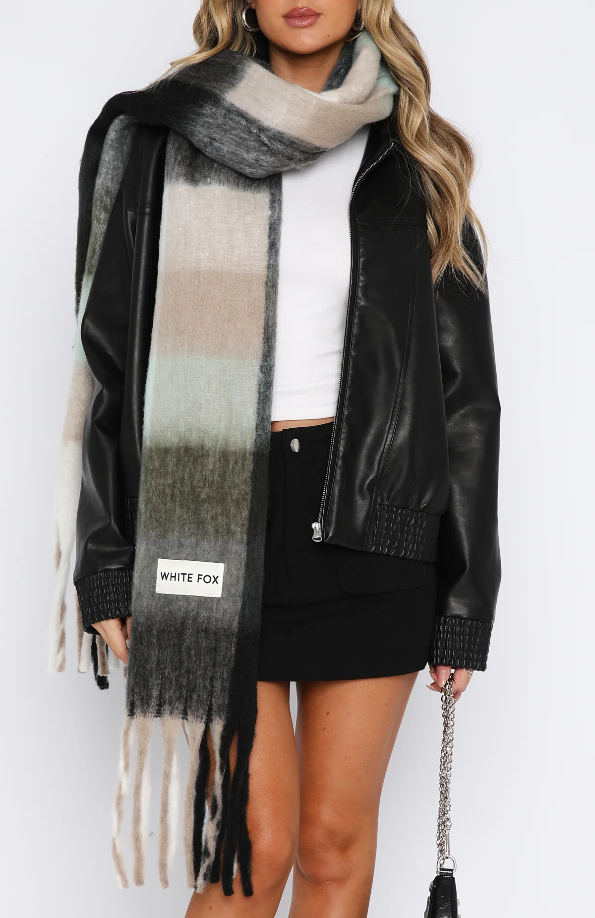 Winter Warmth Oversized Scarf Teal - Image 2
